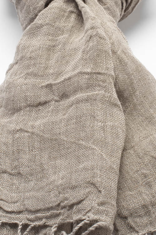 Naturalny lniany szalik.