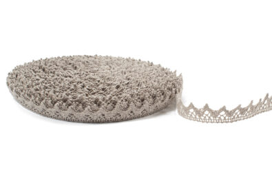 Koronka lniana nr 13