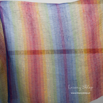 Lniana przeźroczysta tęczowa tkanina. Poziome pasy.