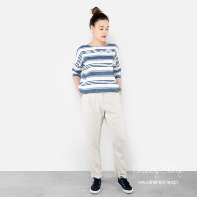 Lniane jasnoszare spodnie.