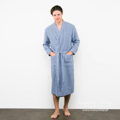 Lniany szlafrok męski niebieski w paski. Lniany Sklep.
