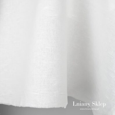 Tkanina na odzież i tekstylia domowe.