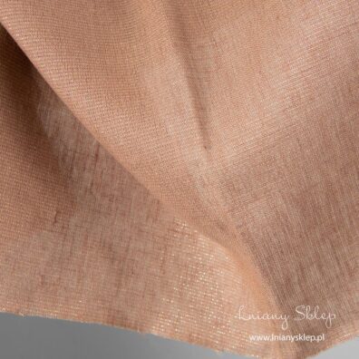 Lniana połyskująca brązowa tkanina.