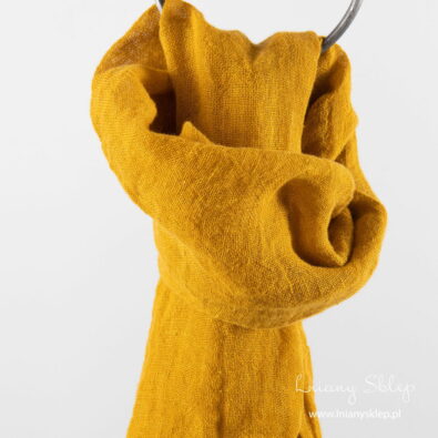 Żółty jaskrawy lniany szalik.