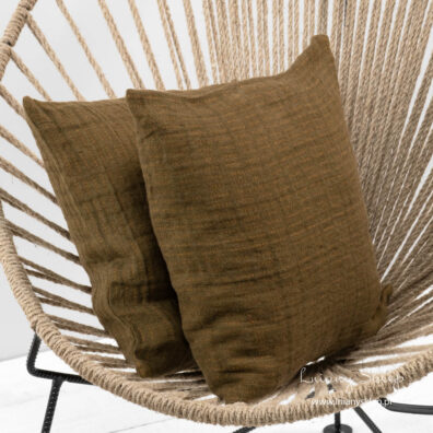 Khaki poszewka na poduszkę.