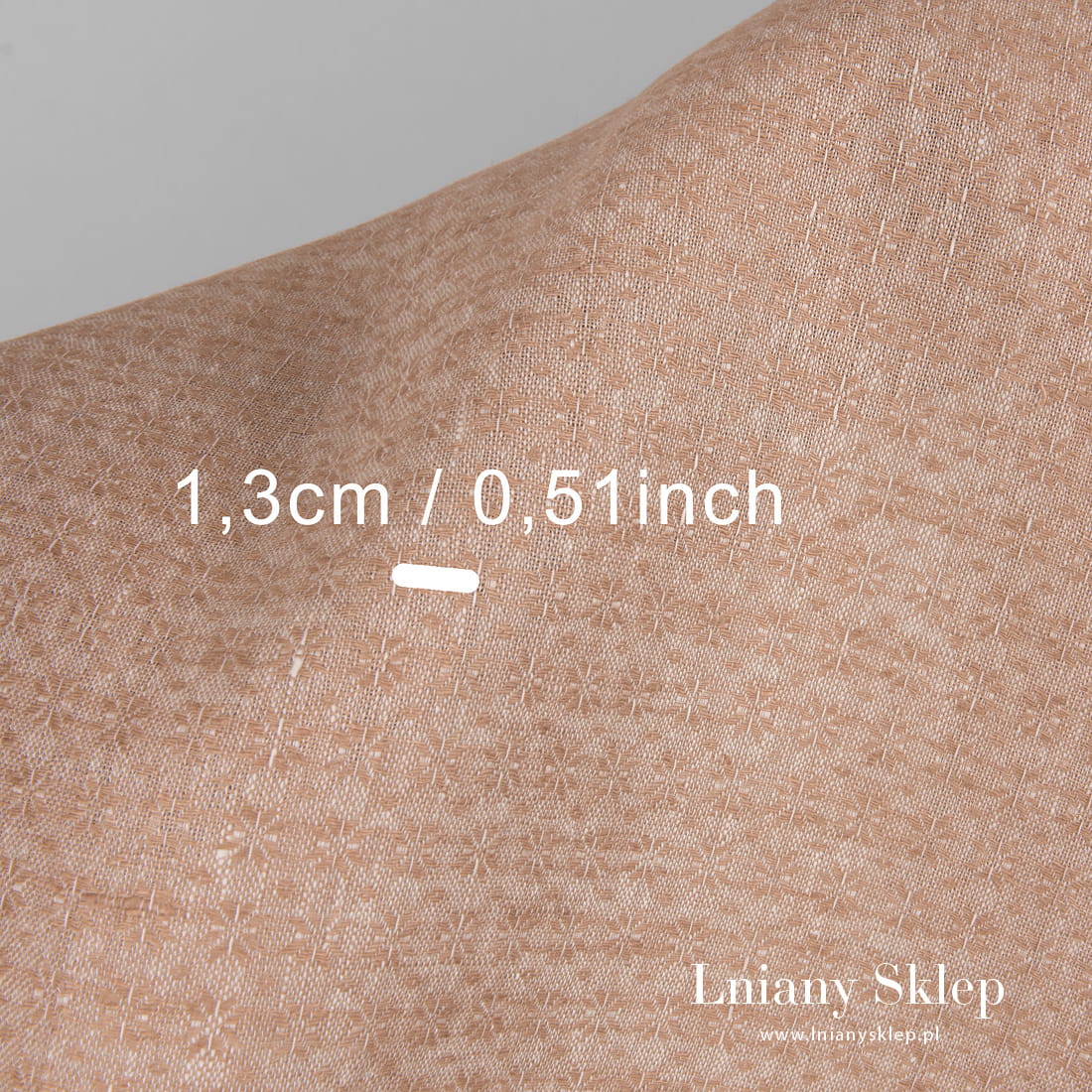 Jasny brązowy len w gwiazdki. Trochę matematyki.