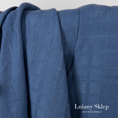 Niebieski w kratkę prany len z domieszką.