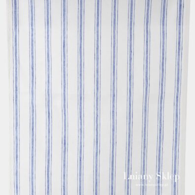Biały gładki len ścierkowy w paski niebieskie.