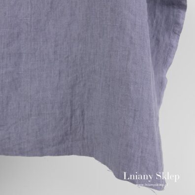 Fioletowy o niebieskim odcieniu prany len 100%.