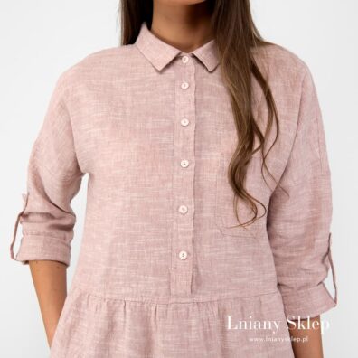 Kołnierzyk, zapięcie na guziki.