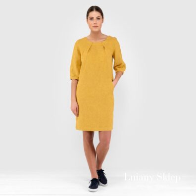 Krótka sukienka z pranego lnu.