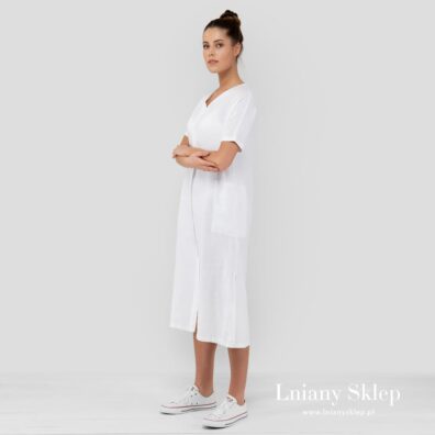 Rozporki z boków i z przodu.