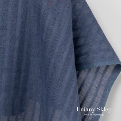 Len w ażurowe paski.