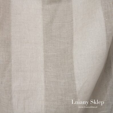 Paski rzadziej i gęściej wytkane.