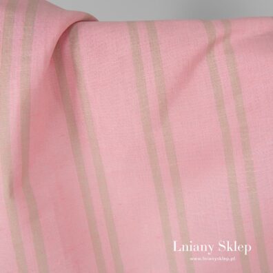 Różowa tkanina w pionowe paski.