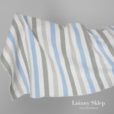 Szeroka prana tkanina w paski szare i niebieskie.