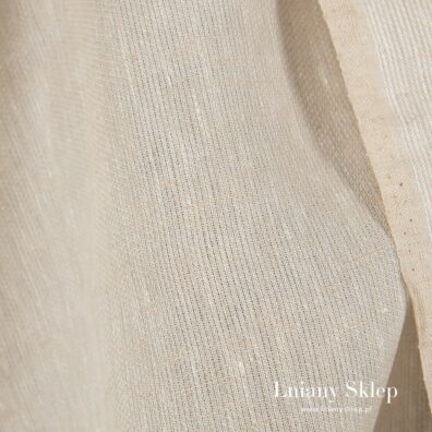 Tkanina w drobniutki wzorek.