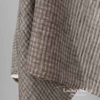 Lekki prany len w krateczkę.