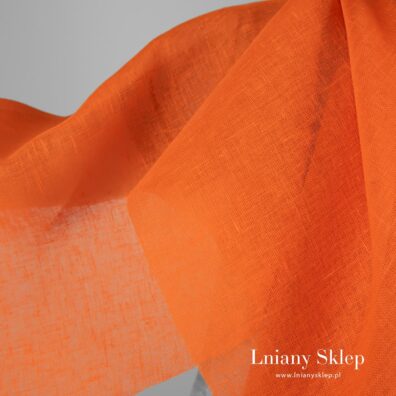 Lekki pomarańczowy len.