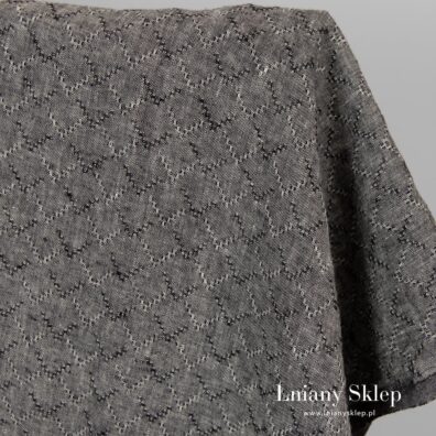 Czarny prany len w nieduże romby.