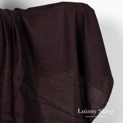 Ciemne bordo lniana w białe prążki tkanina.
