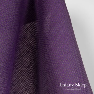 Fioletowy len na odzież i tekstylia domowe.