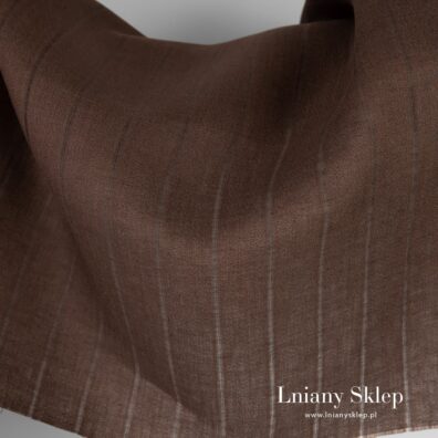 Brązowy len na odzież i tekstylia domowe.