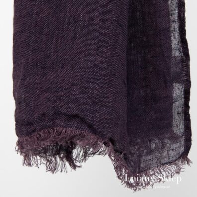 brzegi - strzępione frędzelki.