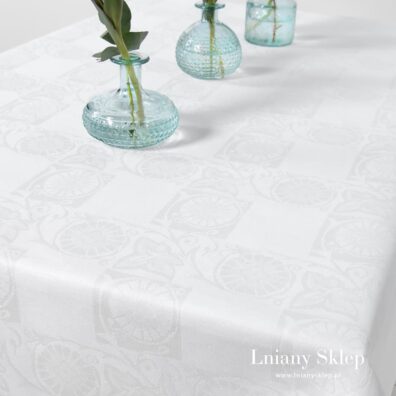 Biały obrus BOTANIC.