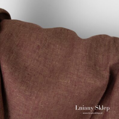 Melanż ciemny fiolet i lekka zieleń.