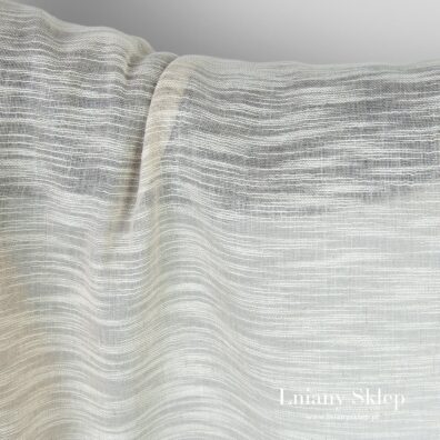 Melanż szaro - biały.