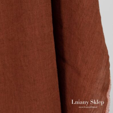 Brązowa prana tkanina lniana.