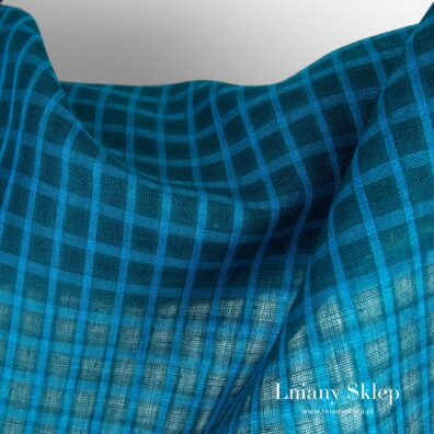 Ciemniejsza kratka prześwituje.