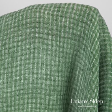 Prana tkanina w zieloną krateczkę.