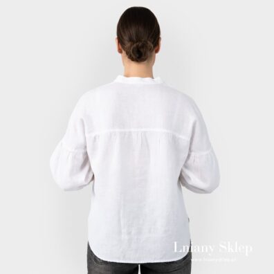 Biała bluzka. Widok z tyłu.