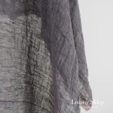 Szara prana tkanina lniana.