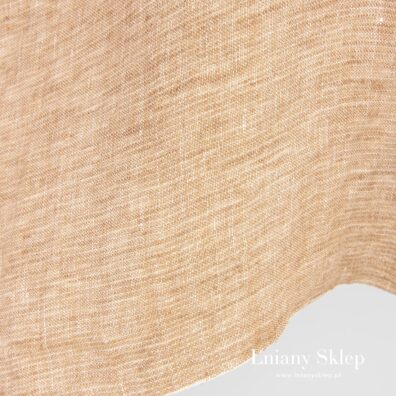 Brązowy prany len na odzież i tekstylia domowe.