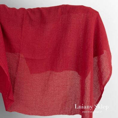 Czerwony prześwitujący len z bawełną w paski.