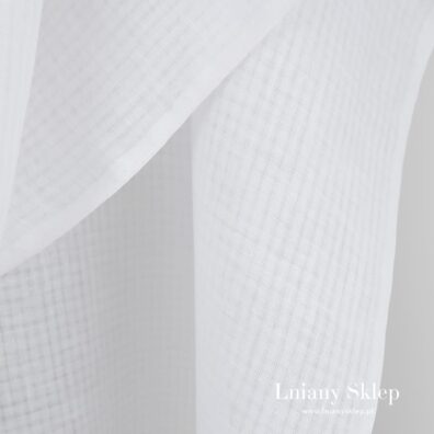 Len w drobne okienka.