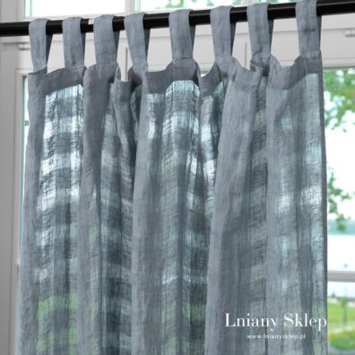 Sposób wieszania: szelki albo kanał.