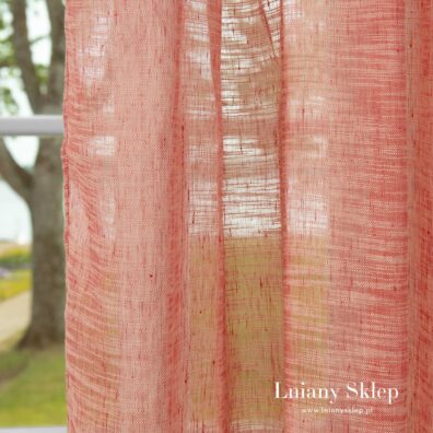 Różowa firanka lniano - bawełniana.