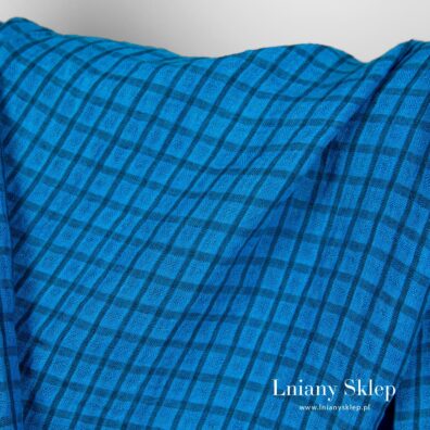 Prany len w jakrawą krateczkę.