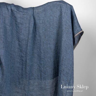 Ciemny niebieski w przeźroczystą krateczkę prany len.