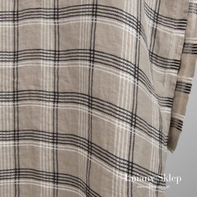 Mięciutki len w kratkę.