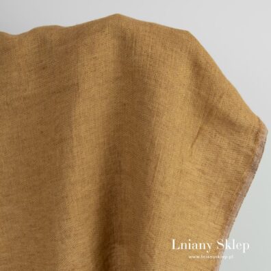 Żółty dekatyzowany len.