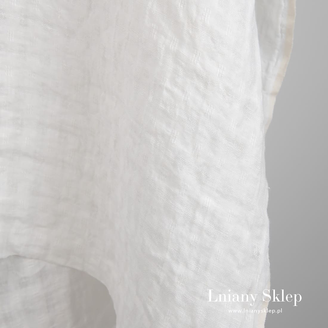 Mieciutka tkanina miękka po praniu.