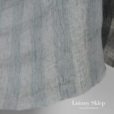 Szary o niebieskim odcieniu w prześwitującą kratkę prany len.