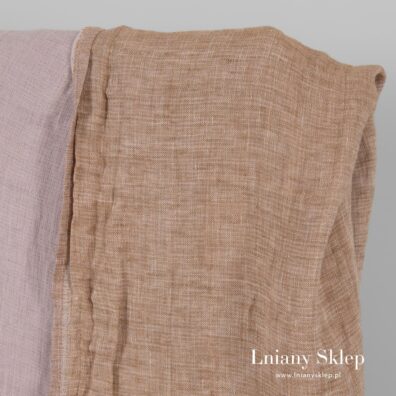 Tkanina wytkana z białej, liliowej i brązowej przędzy.