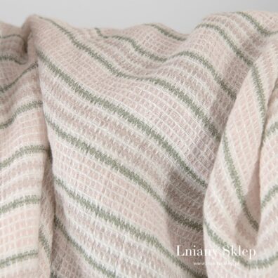 Waflowy len na ręczniki i szlafroki.