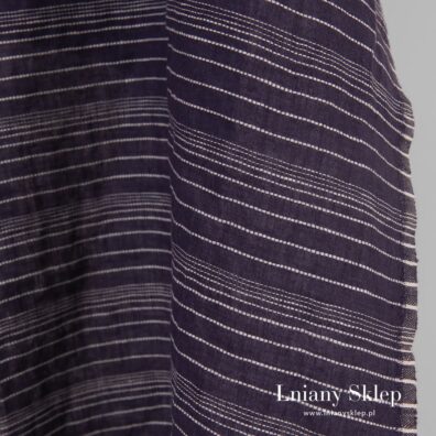 Len w poziome paski.